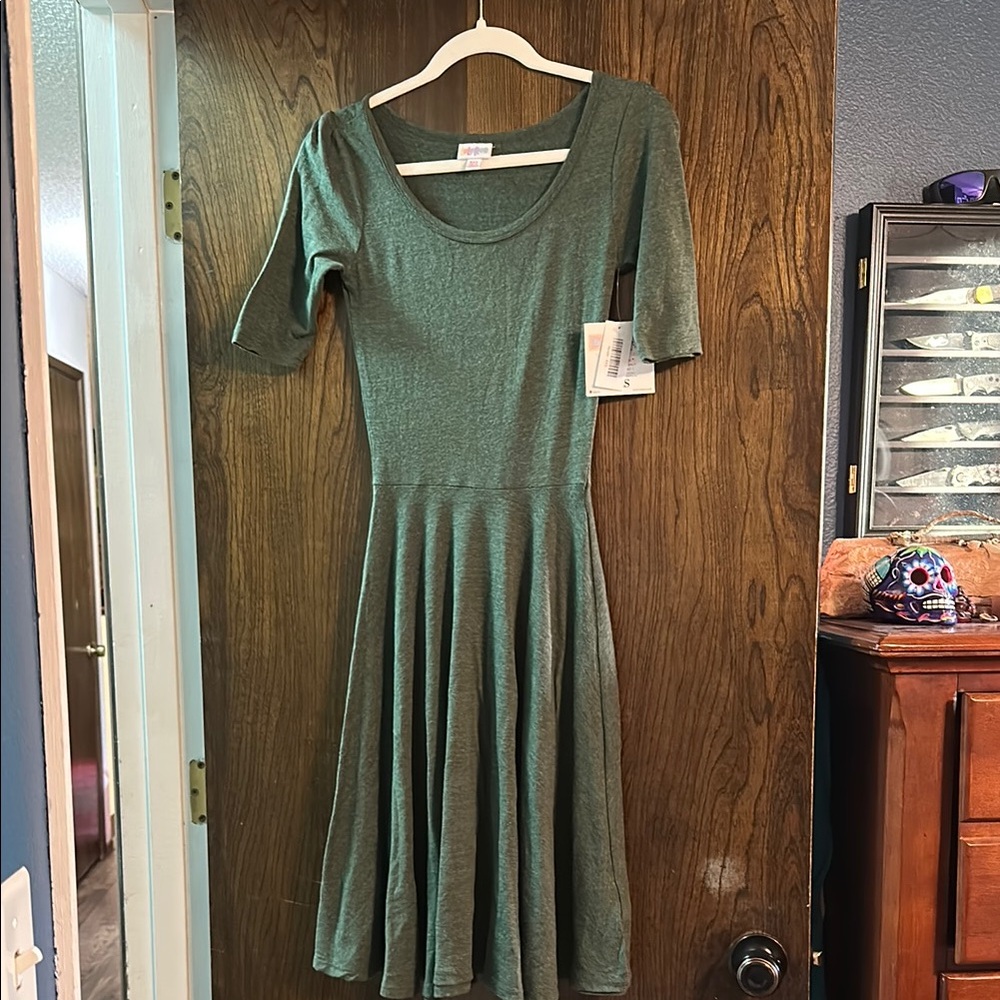 LuLaroe XXS Green Dress “Nicole”